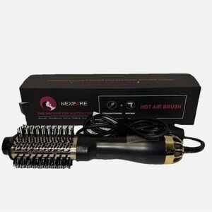 NWT: Nexpure Hair Dryer brush 4 in 1 with negative ion anti-frizz ceramic